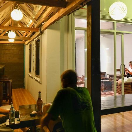Aham Hostel (Adults Only) Λουάνγκ Πραμπάνγκ Εξωτερικό φωτογραφία